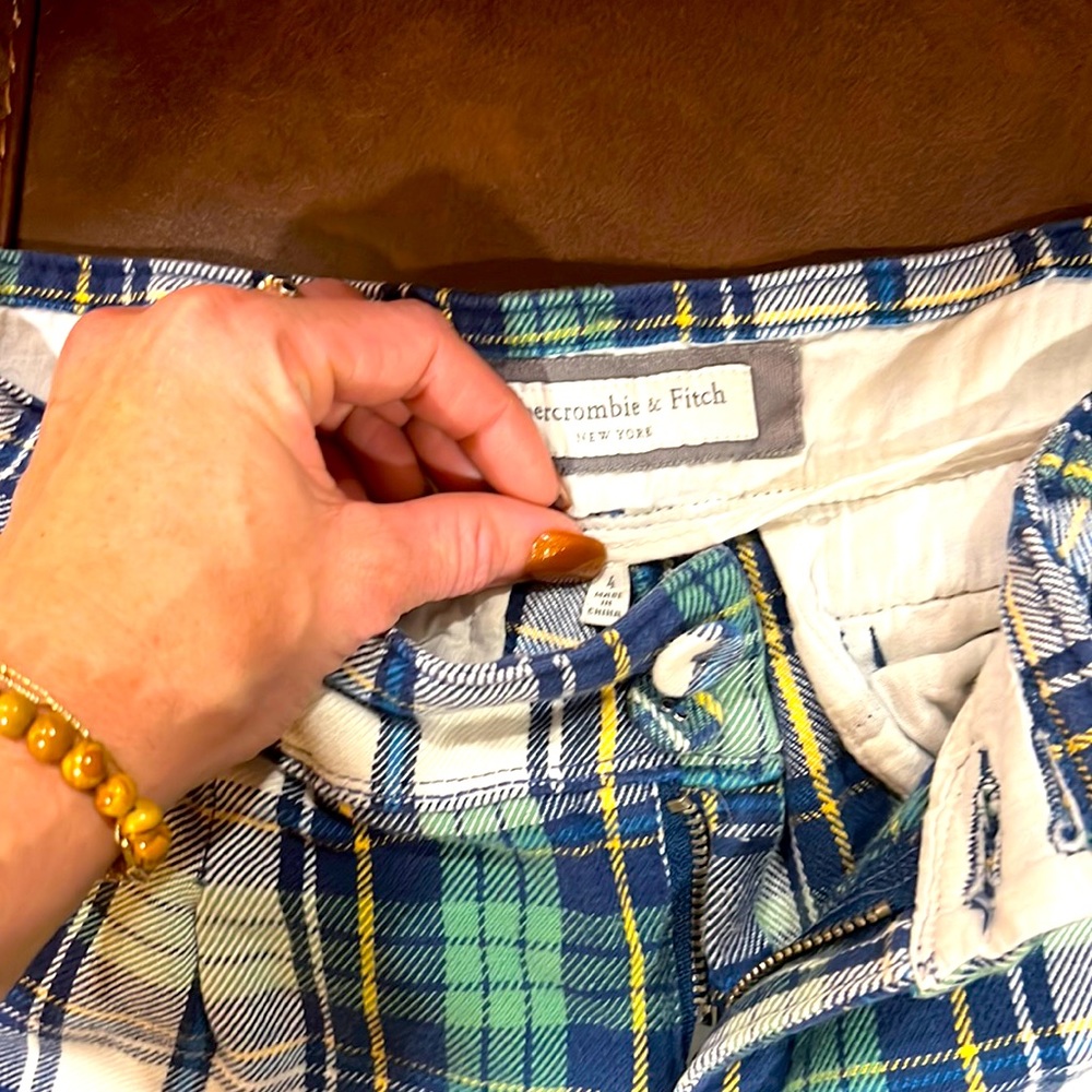 Abercrombie & fitch winter plaid shorts adorable